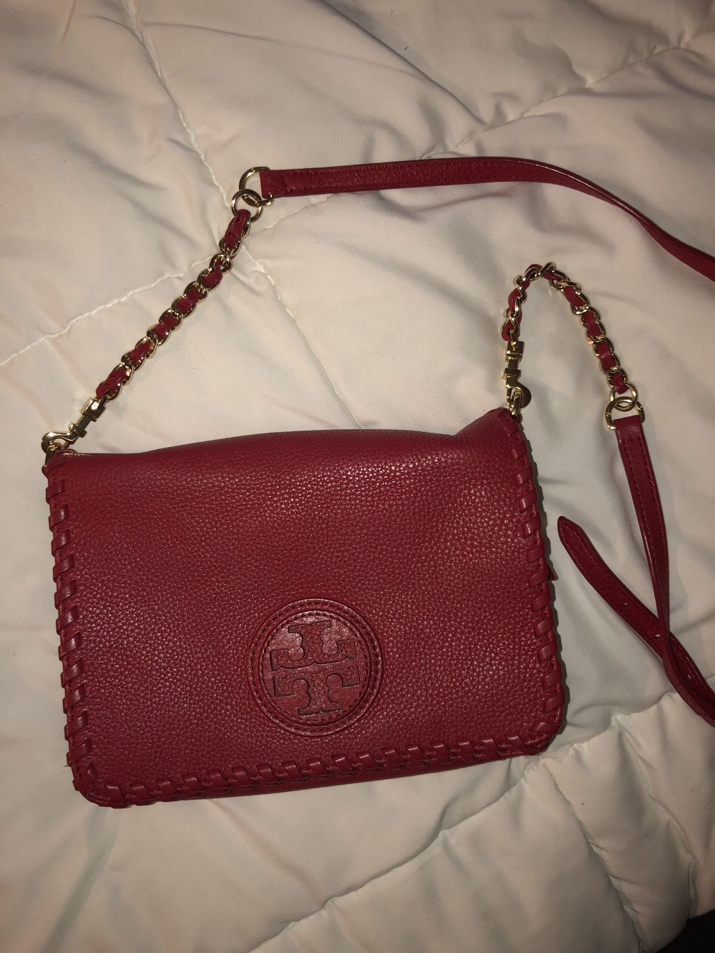 Tory Burch crossbody with gold hardware