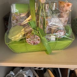 Brand New Bath Set