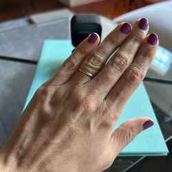 Tiffany & Co. Platinum Wedding Band – Women Size 5.5 / 16.1mm – $900