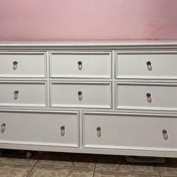 White Princess Dresser  (62x36x17)