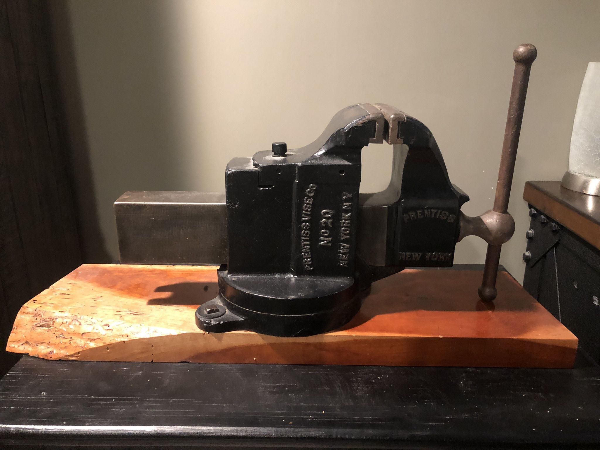 Bench Vise