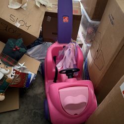 Moving Sale , Bassinet, Carseat, Toddler Car , Walker , Cups , Small Cups, Walkers With Toys 
