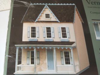 Dollhouse Kit - Vermont Farmhouse Jr