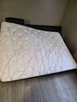12 inch memory foam queen matress