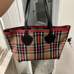 Reversible Burberry Bag Brand New 