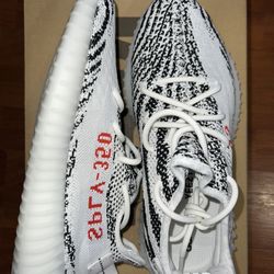 Yeezy 350 Zebra