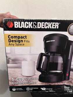 Coffee Machine 5 Cup - Black & Decker