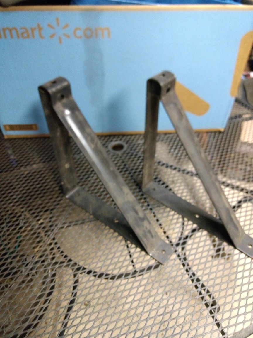Steel Angle Holder