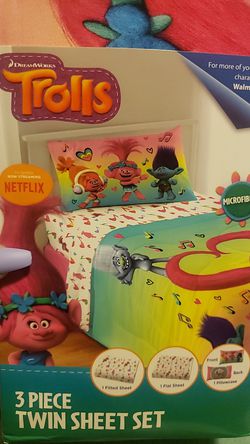 Trolls love the beat kids bedding sheet set