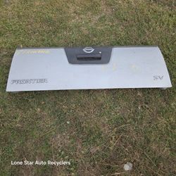2005 to 2012 Nissan Frontier Tailgate
