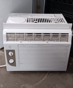 5000 BTU Air Conditioner