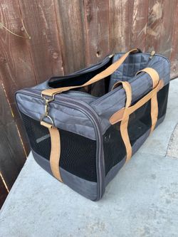 Sherpa animal carrier
