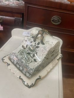 Antique Victorian covered cheese dome dish