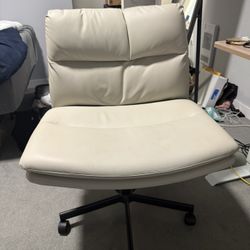 Wide Office Chair 