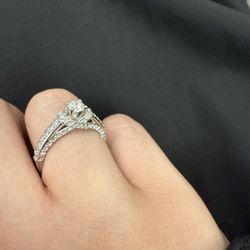 Engagement diamond ring 14kt  white gold (  without center ) and .69ct 