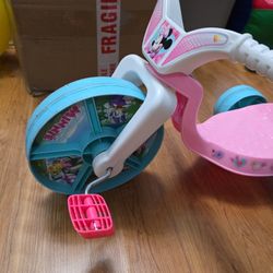 Minie Mouse Tricycle 