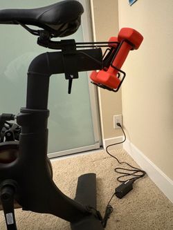 Peloton Bike (like new)