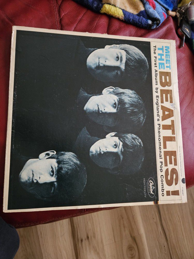 Beatles 1st Album LP (IN MONO) Price Negotiable 