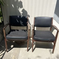 Vintage MCM Style Chairs 