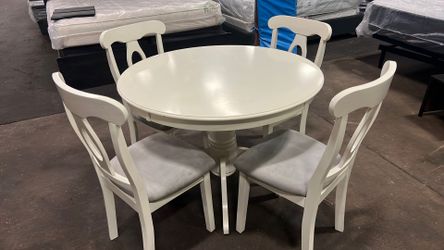 Dining Table Set 5 Pieces 