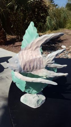 Set of 4 molded metal decorations