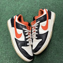 NIKE DUNK LOW PRM HALLOWEEN 2021 SIZE 10.5
