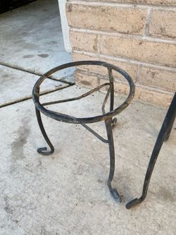 14’ HIGH WROUGHT IRON PLANT STAND