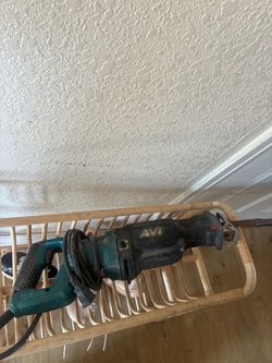 AVT MAKITA RECIPROCATING SAW CORDED