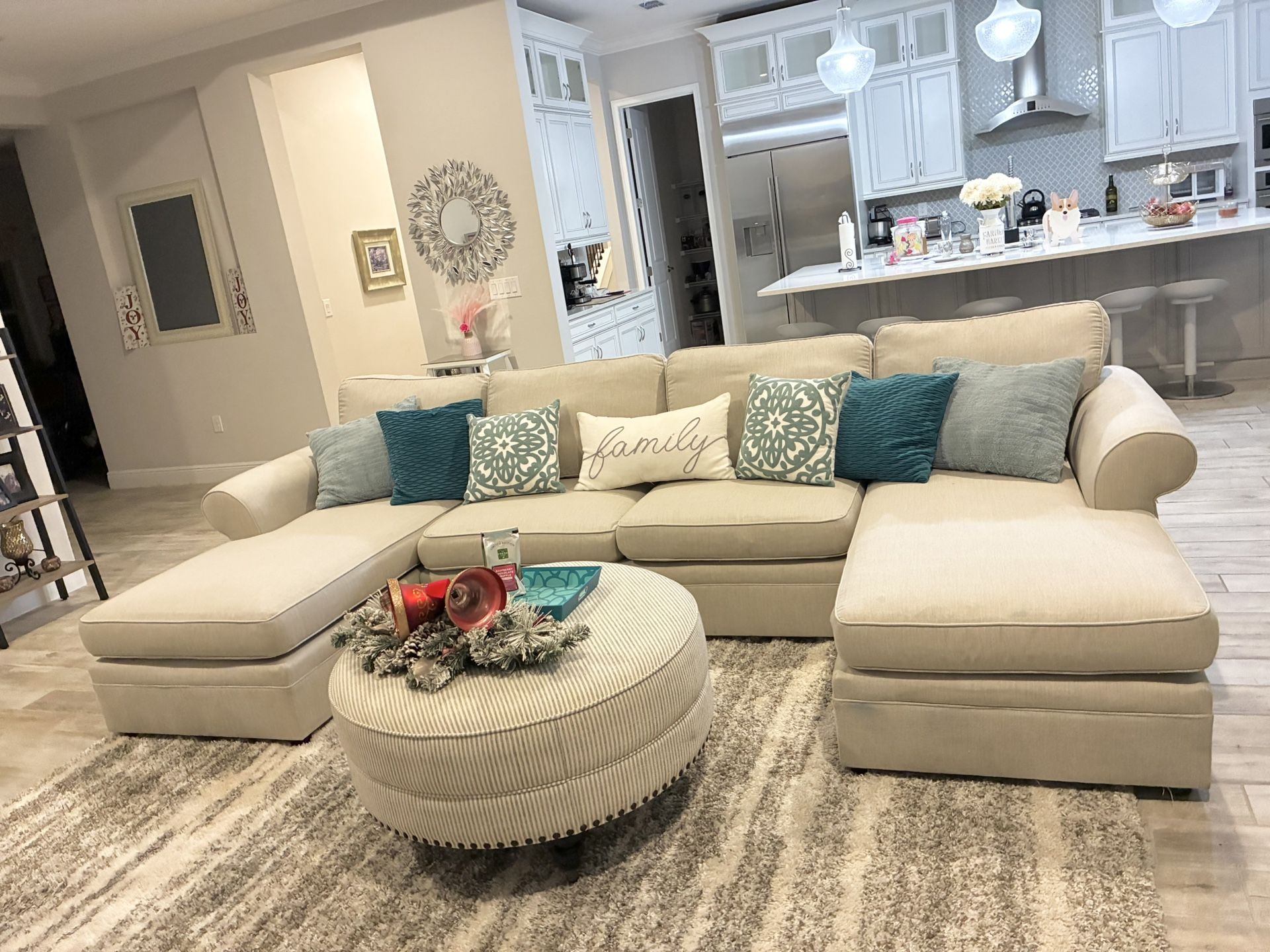 Pottery Barn Beautiful U Sectional