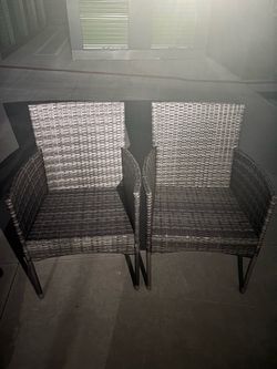 Set of 2 Gray Wicker Patio Chairs