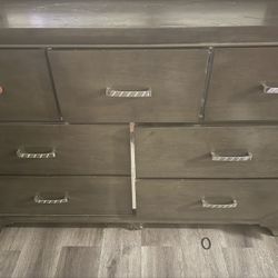 7 Drawer Dresser With Mirror