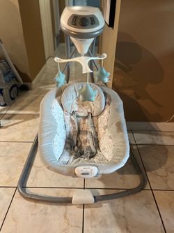 Baby Bouncer Seat with Mobile and Vibration