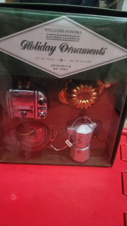 William & Sonoma Kitchen ornaments