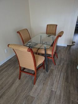 Dining Set - Glass table with 4 Chairs Dimensions: (L 51" x W 29.5" x H 29.5")