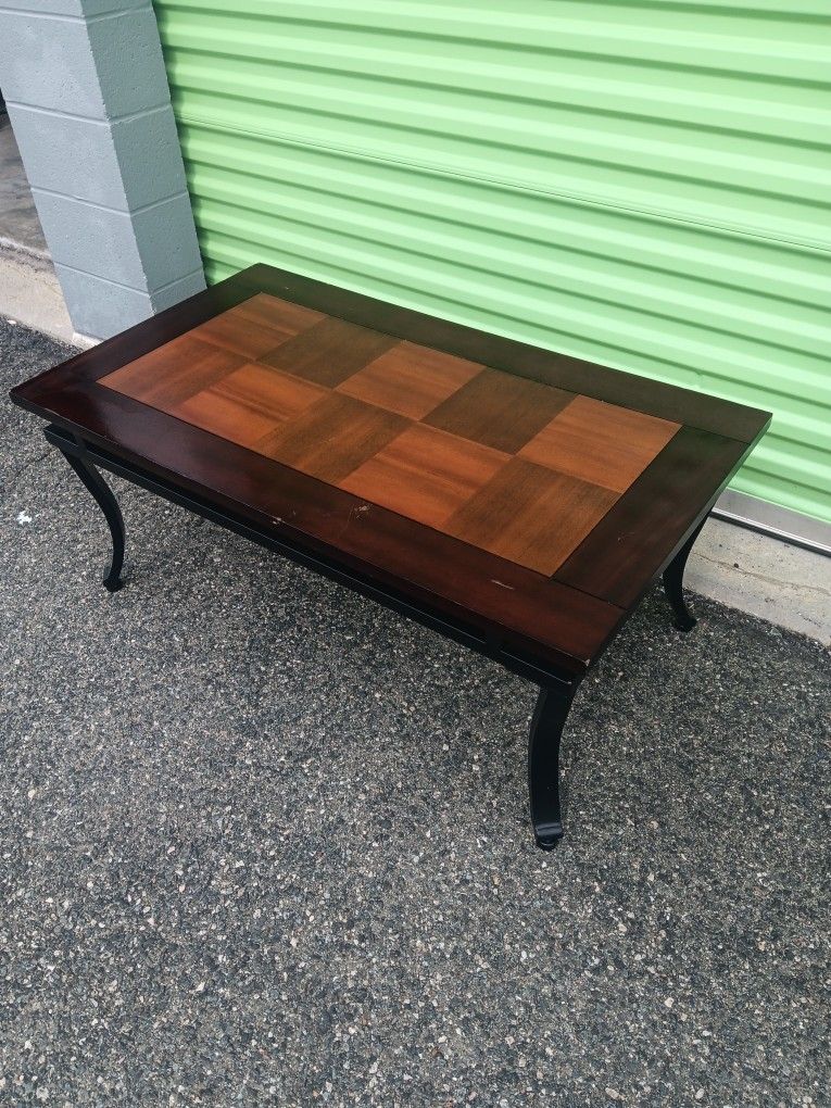 Coffee Table 