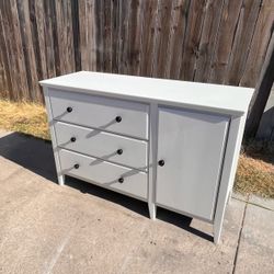 Dresser 53”W x 20”D x 34”H