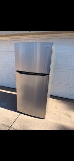 Refrigerator Stainless Steel 60 Day Warranty