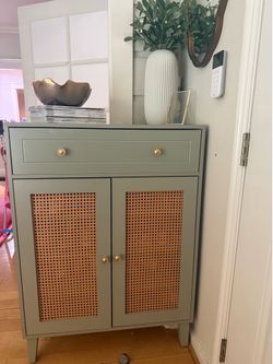 Shoe storage with drawer