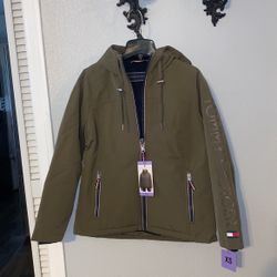 Tommy Hilfiger XS for Women !!