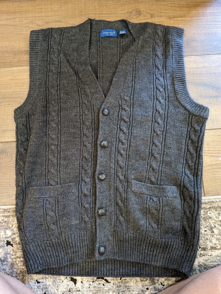 Sweater Vest Sz M