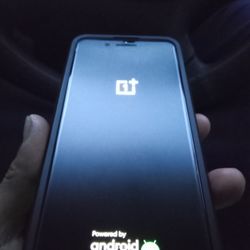 one+6t(128gig).... FACTORY UNLOCKED!!!!....NO TRADE