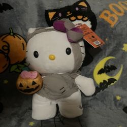 Hello Kitty Halloween Mummy Side Stepper. NWT