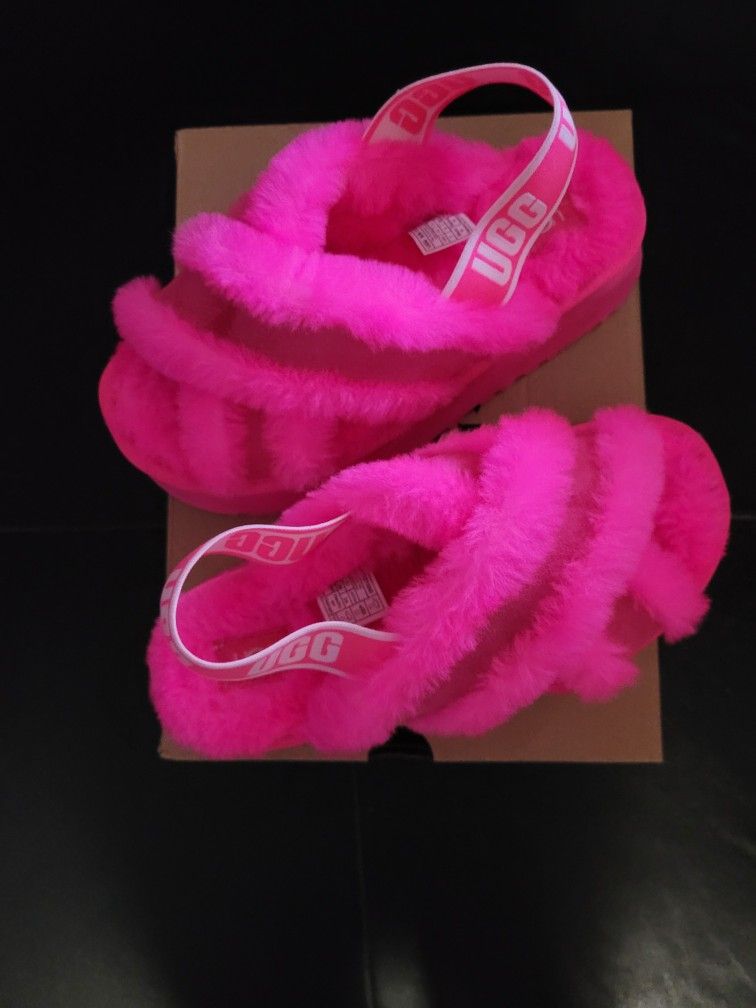 UGG Pink Sandles