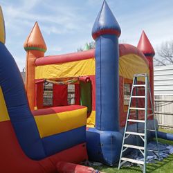 bounce house/slide combo 