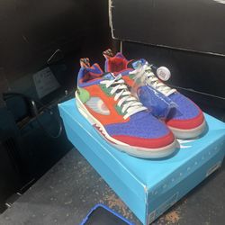 Jordan 5  Low Doernbecher Size 11