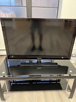 42” Samsung Flat Screen TV