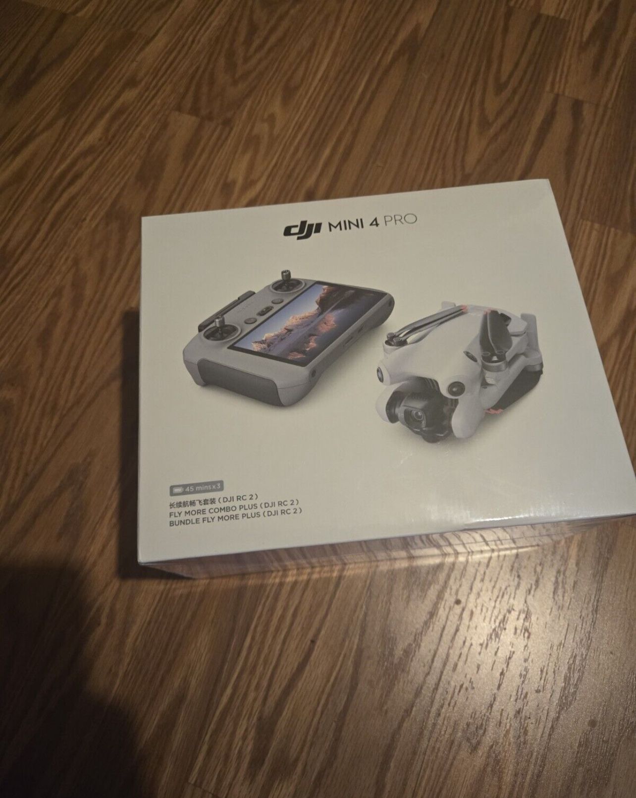 DJI Mini 4 Pro Fly More Combo