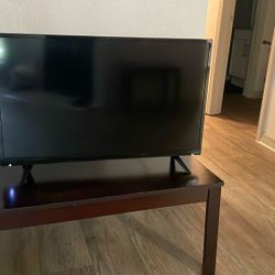 32” TV