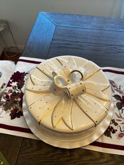 10” Cake plate with cover