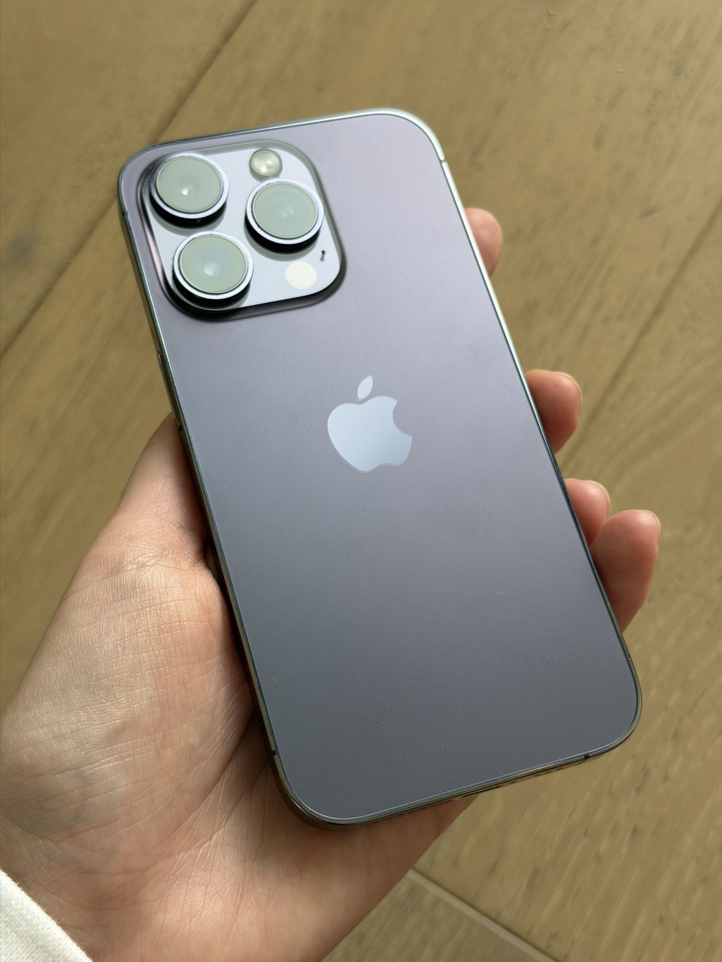 iPhone 14 Pro 1 TB Deep Purple Unlocked